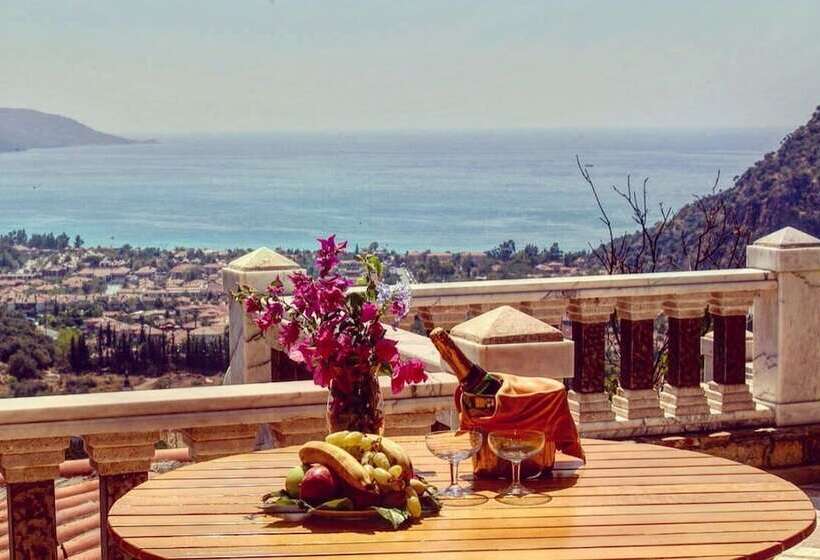 هتل Villa Symbola