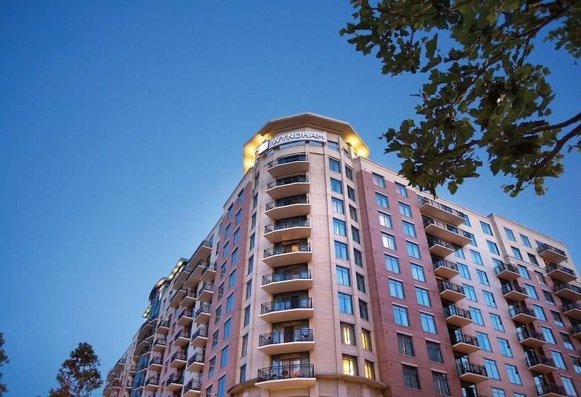 استراحتگاه Club Wyndham National Harbor