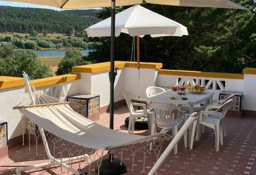 ベッドアンドブレックファースト Casa Da Praia Do Ribatejo