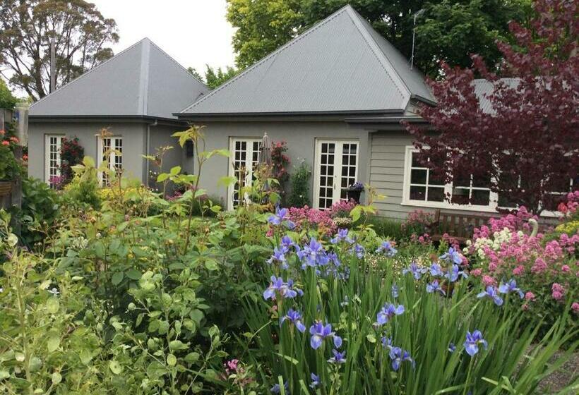 住宿加早餐  Hollyoak