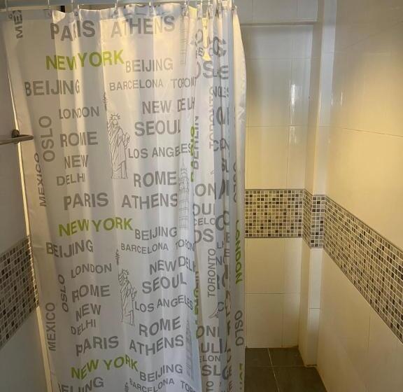Jomtien Beach Hostel & Guesthouse