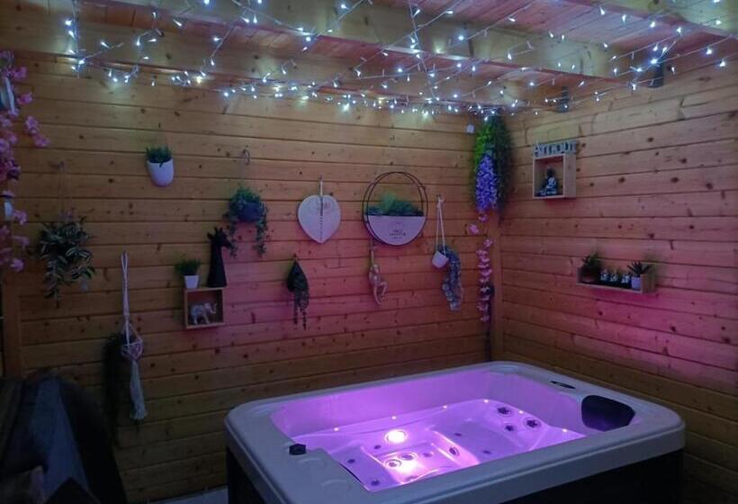 민박 Le Cosy Cabarieu
