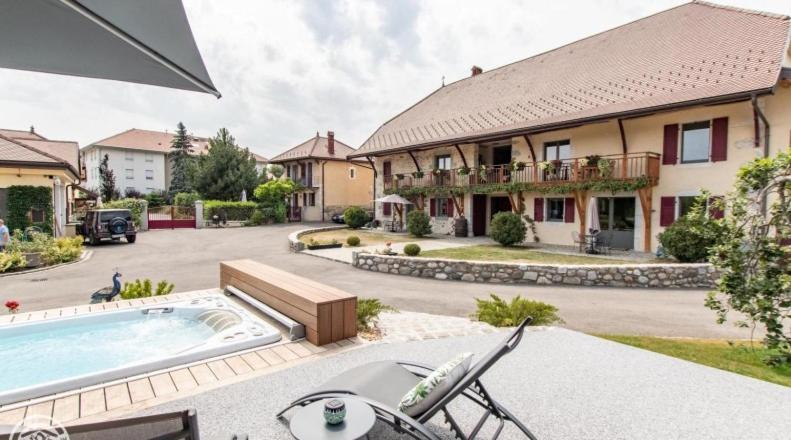 צימר Le Paon Bleu Annecy Poisy