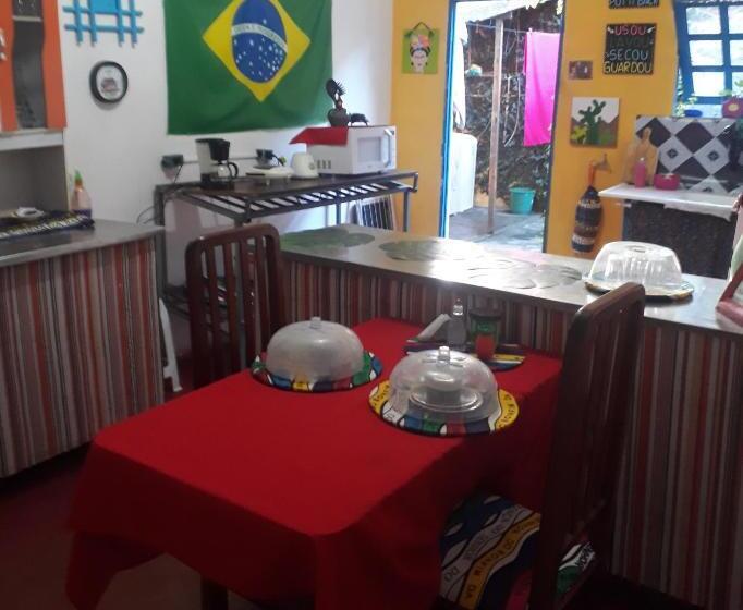 تختخواب و صبحانه Perto Do Aeroporto De Salvador   Dona Pitanga Hostel