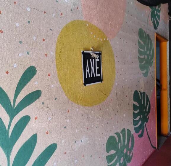 تختخواب و صبحانه Perto Do Aeroporto De Salvador   Dona Pitanga Hostel