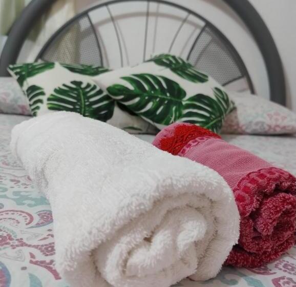 تختخواب و صبحانه Perto Do Aeroporto De Salvador   Dona Pitanga Hostel