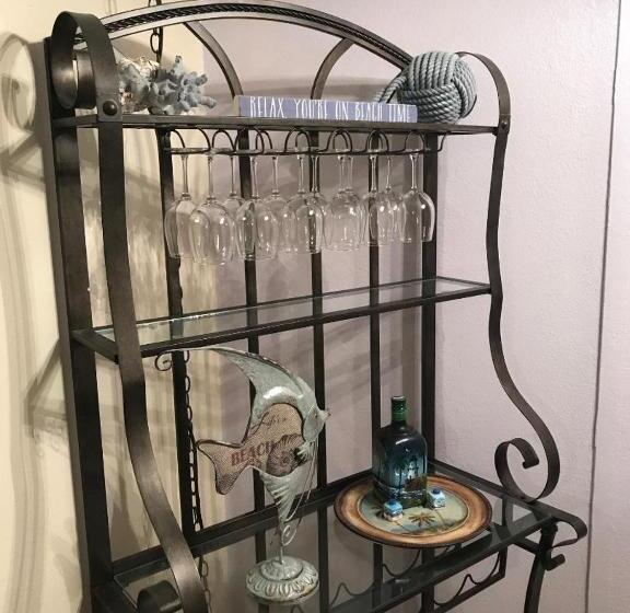 South Padre Island Condo Is Walking Distance To The Beach, Sleeps 6, Third Floor, 2024 Traveler Awar