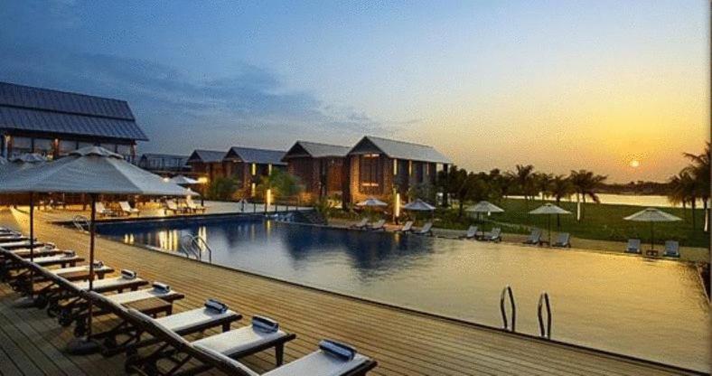 Duyong Marina & Resort