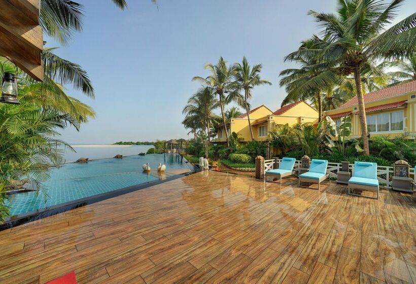 Fenicia Riverside Resort