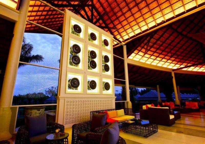 هتل Beyond Khaolak