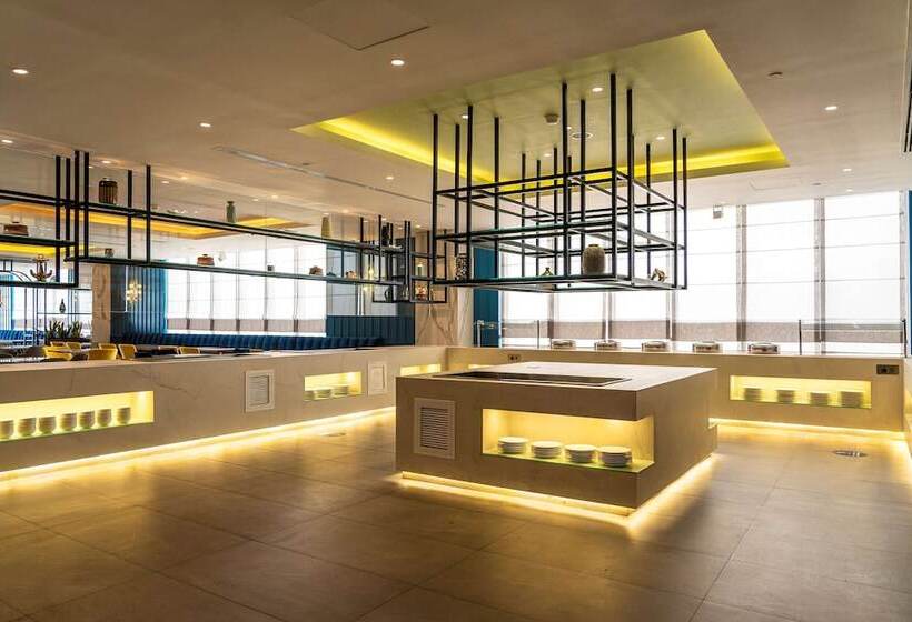 Doubletree By Hilton Hotel Aqaba