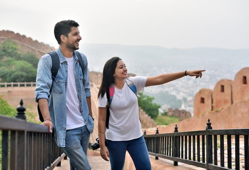 בית מלון כפרי Four Points By Sheraton Jaipur, City Square