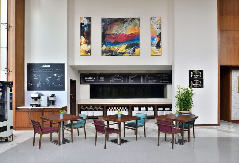 בית מלון כפרי Four Points By Sheraton Navi Mumbai, Vashi