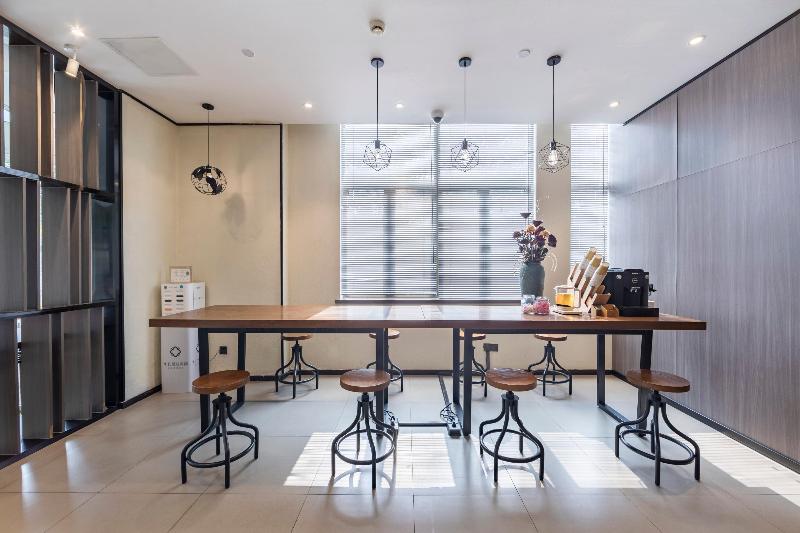 酒店 Hanting  Shanghai Caohejing Yishan Road