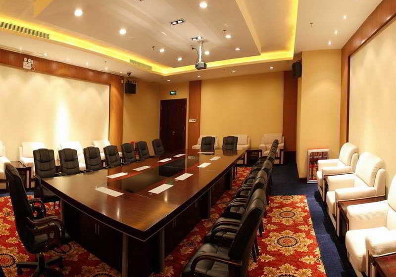 Отель Kai Rong Du International