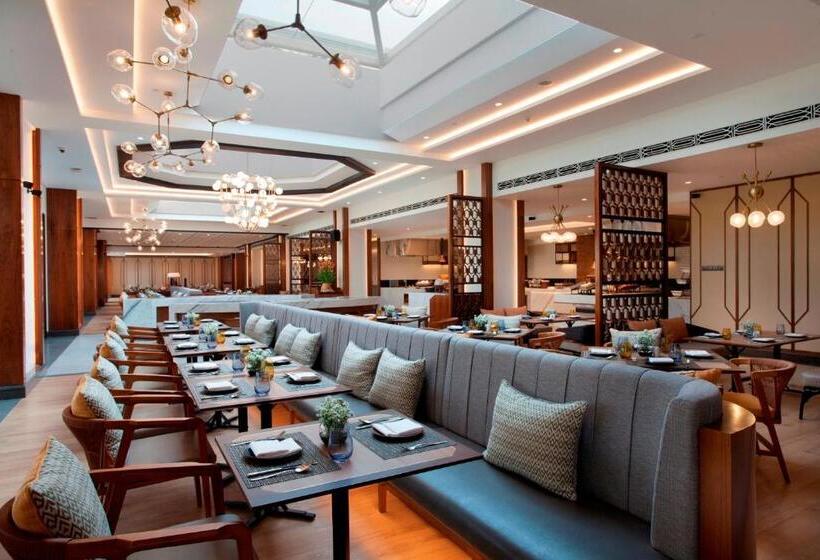 Mason Pine Hotel Bandung