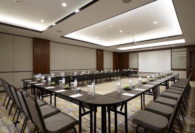 Mason Pine Hotel Bandung