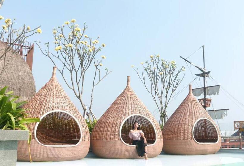 هتل Putri Duyung Ancol