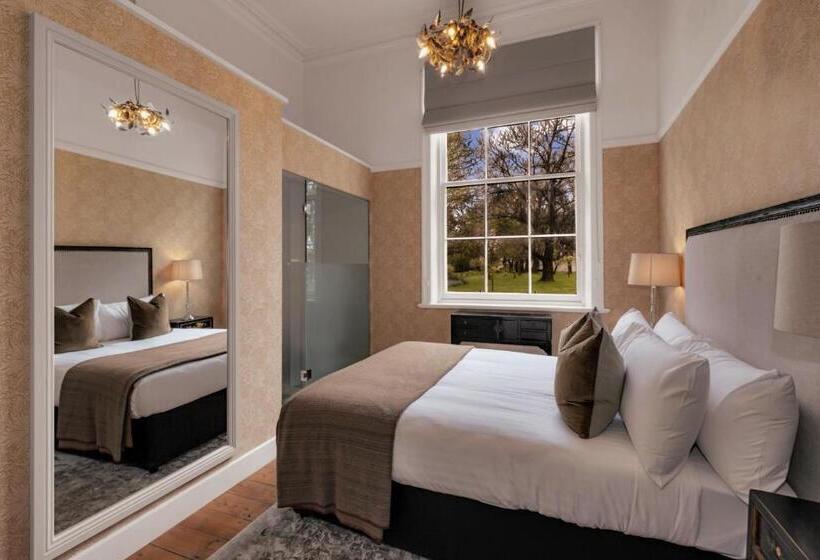 هتل Quamby Estate