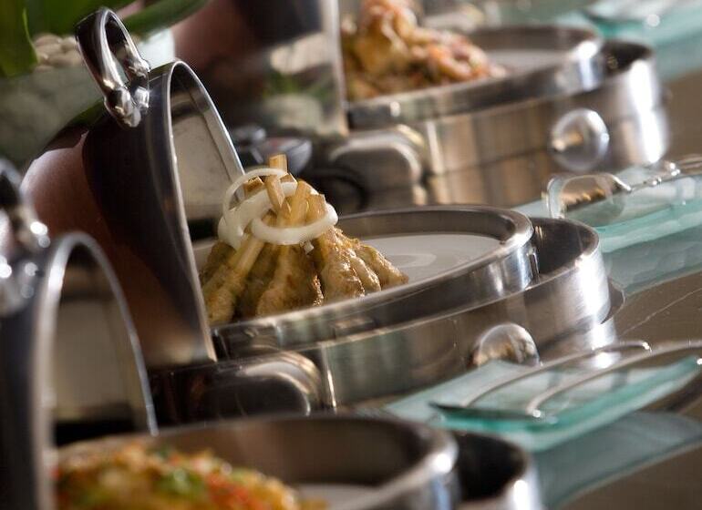 فندق Santika Kuta