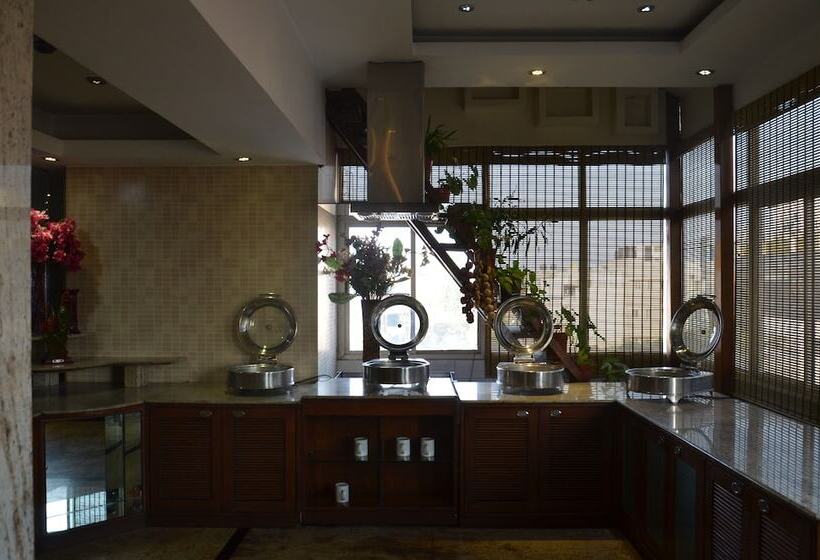Hotel Silicrest