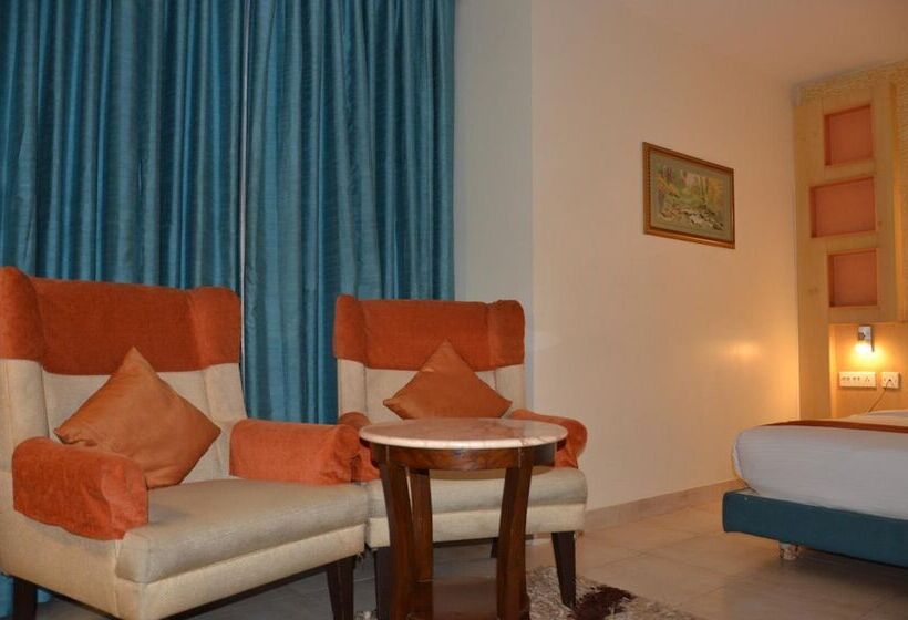 Hotel Silicrest
