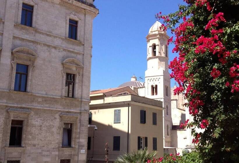 هتل Vittorio Emanuele
