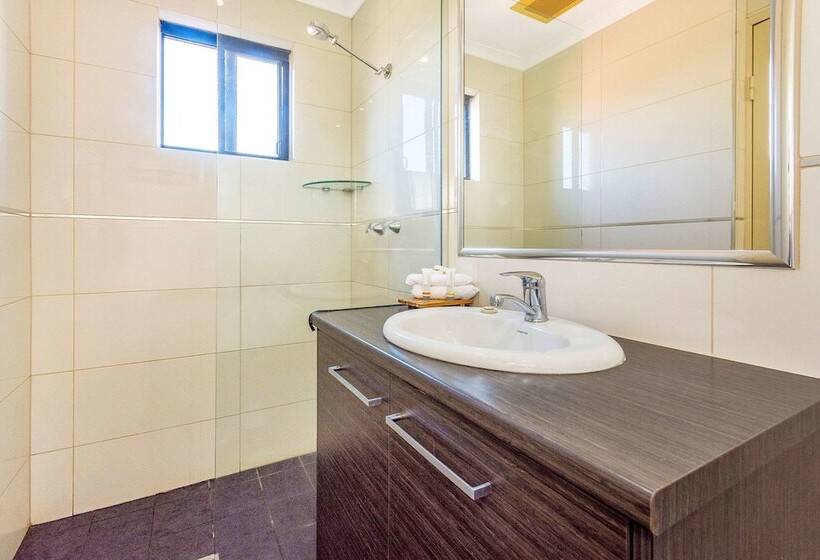 مُتل Quality Hotel Darwin Airport