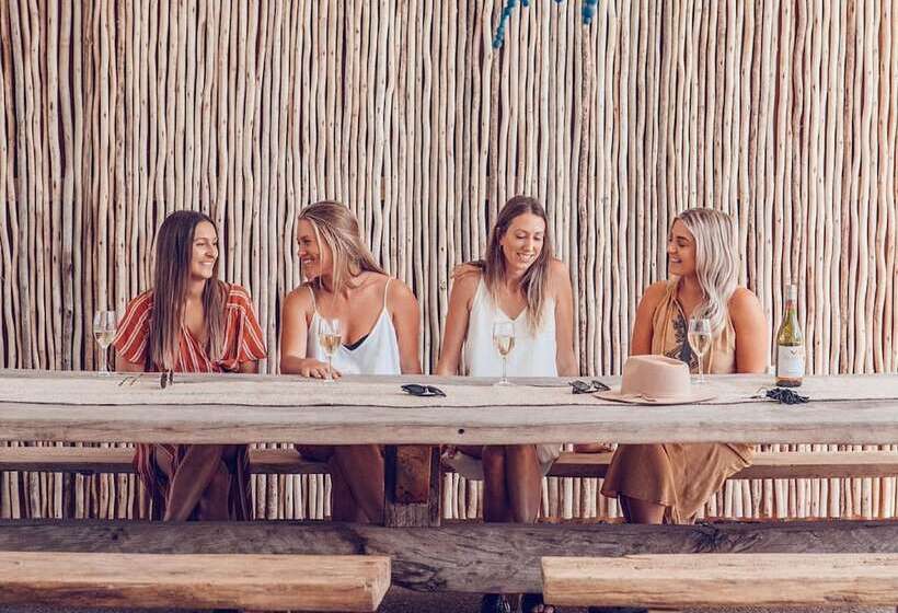 استراحتگاه The Lord Byron