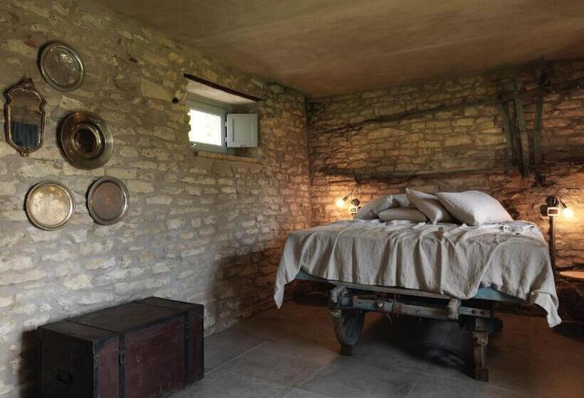 مبيت وإفطار Cascina Facelli   Luxury Country House