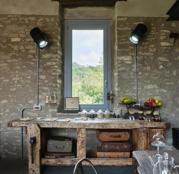 مبيت وإفطار Cascina Facelli   Luxury Country House