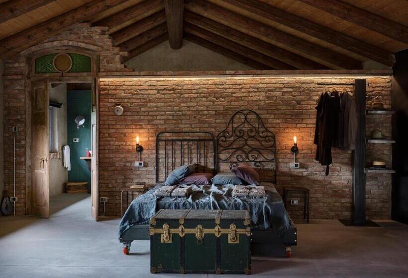 مبيت وإفطار Cascina Facelli   Luxury Country House