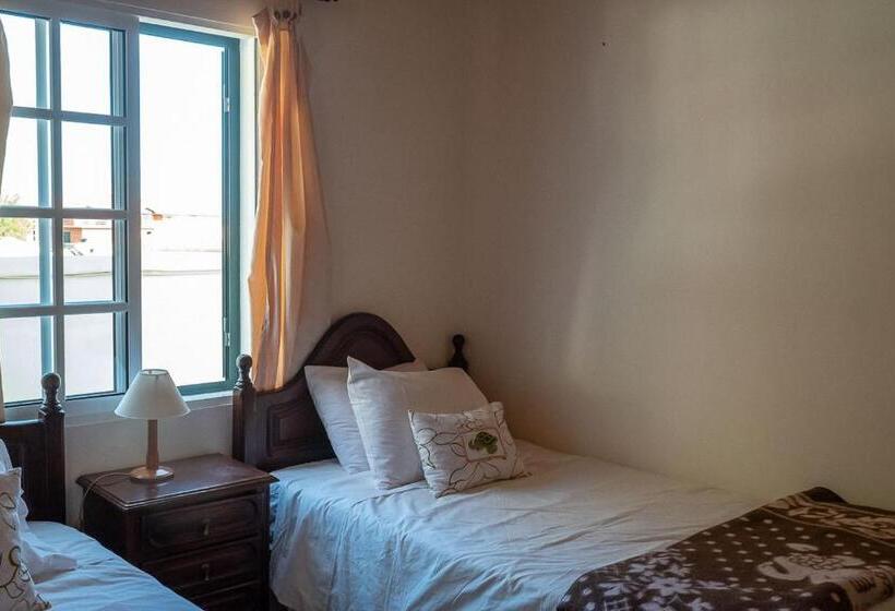 تختخواب و صبحانه Cecília S House