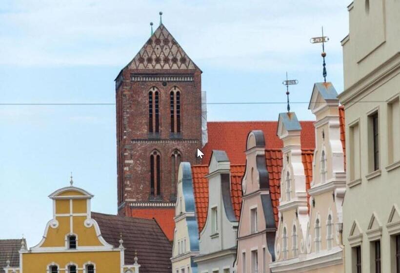 Appartment Im Ohlerich Speicher In Wismar Mit Stadt Und Meerblick