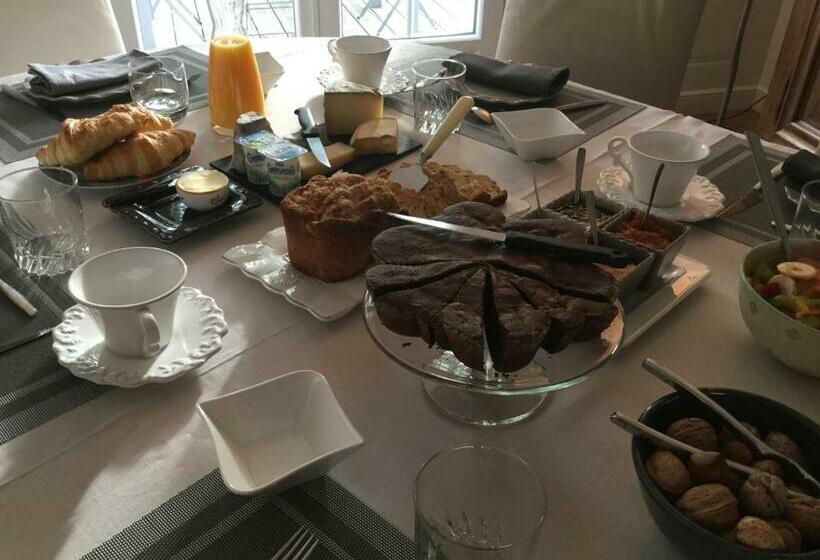 مبيت وإفطار Chambres D Hotes Au Pays De Valencay En Berry