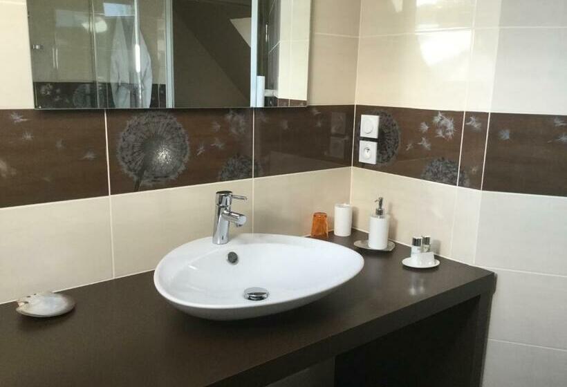 مبيت وإفطار Chambres D Hotes Au Pays De Valencay En Berry