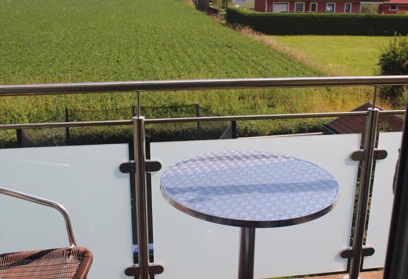 ベッドアンドブレックファースト Gästehaus Christa