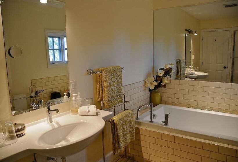 צימר Wetherly Inn & Spa