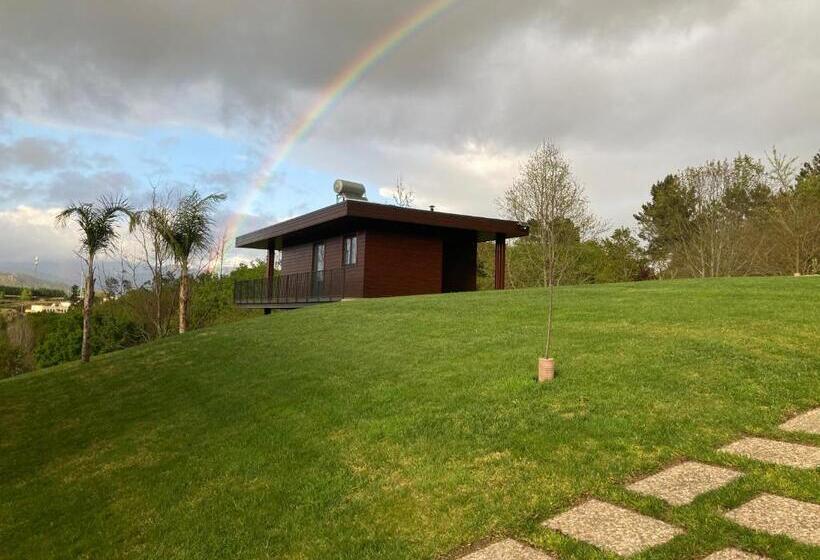 هتل Quinta De Silharezes, Lda