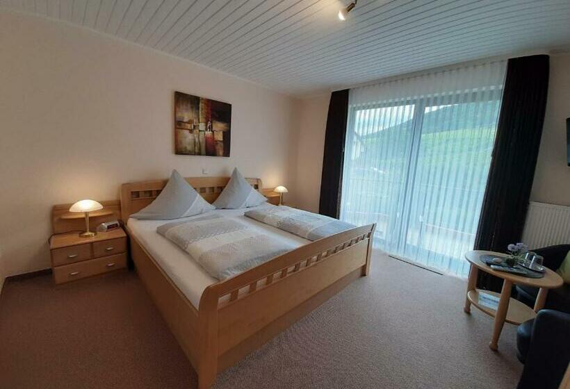 بنسيون Haus Weingarten Appartements Zimmer