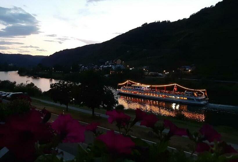 بنسيون Haus Weingarten Appartements Zimmer