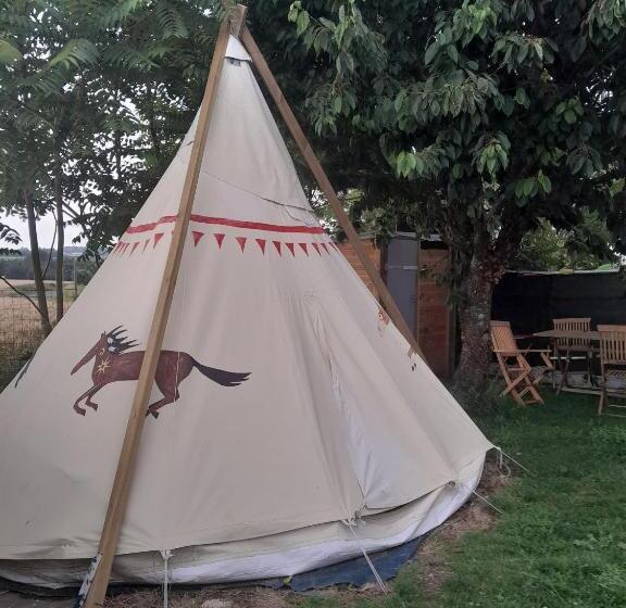 פנסיון Les Flots De Ma Vie Chambres D Hotes Et Tipi Florence Et Virginie Gossin