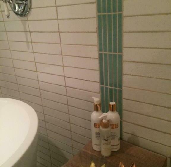 پانسیون Spa Inspired Guest Suite