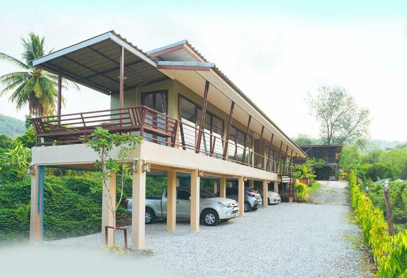 فندق صغير Wang Jai Kwang Space Inn