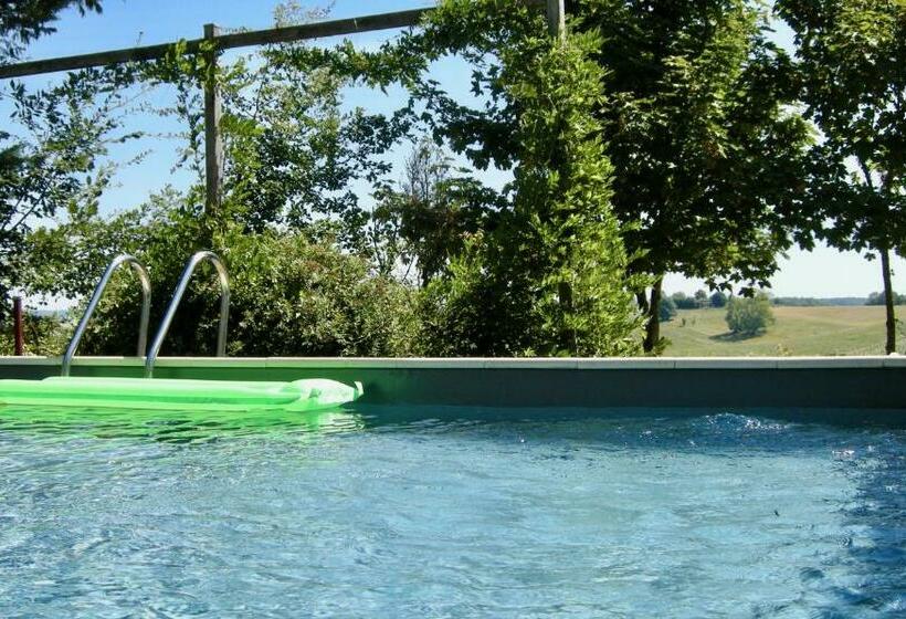 צימר Château De Cartou