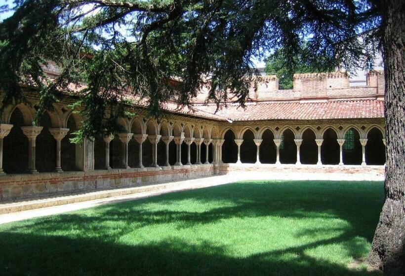 צימר Château De Cartou