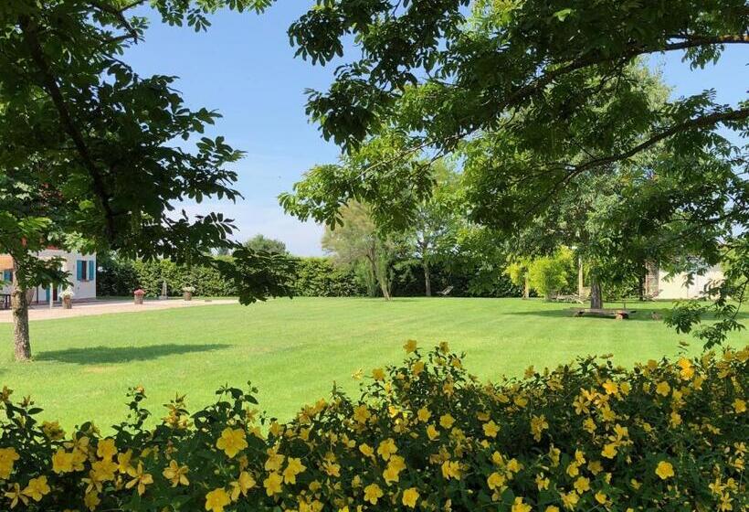 مبيت وإفطار Via D  Este 8