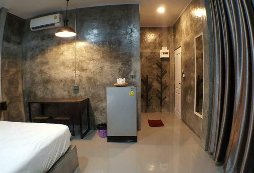 호텔 Ban Bunsawaeng Resort