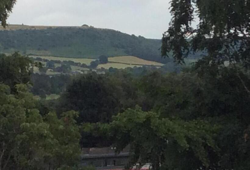 بنسيون The Firs At Hay On Wye B&b