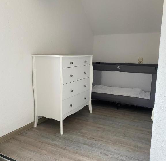 ユースホステル Apartments Benser Hof